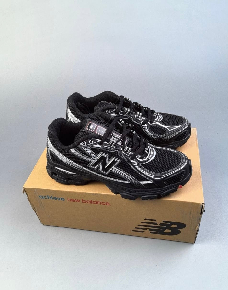 740 black