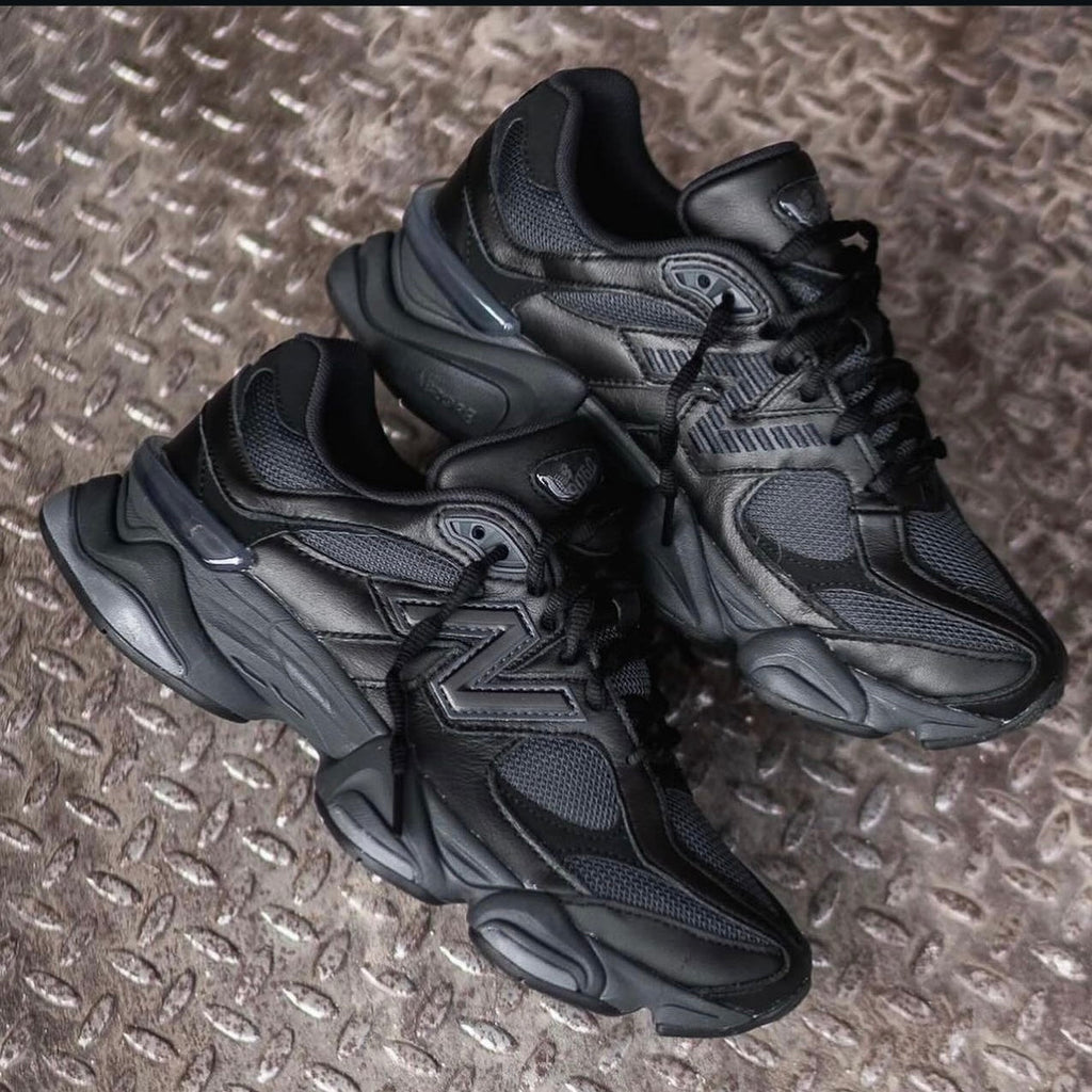 9060 Triple BLACK Leather