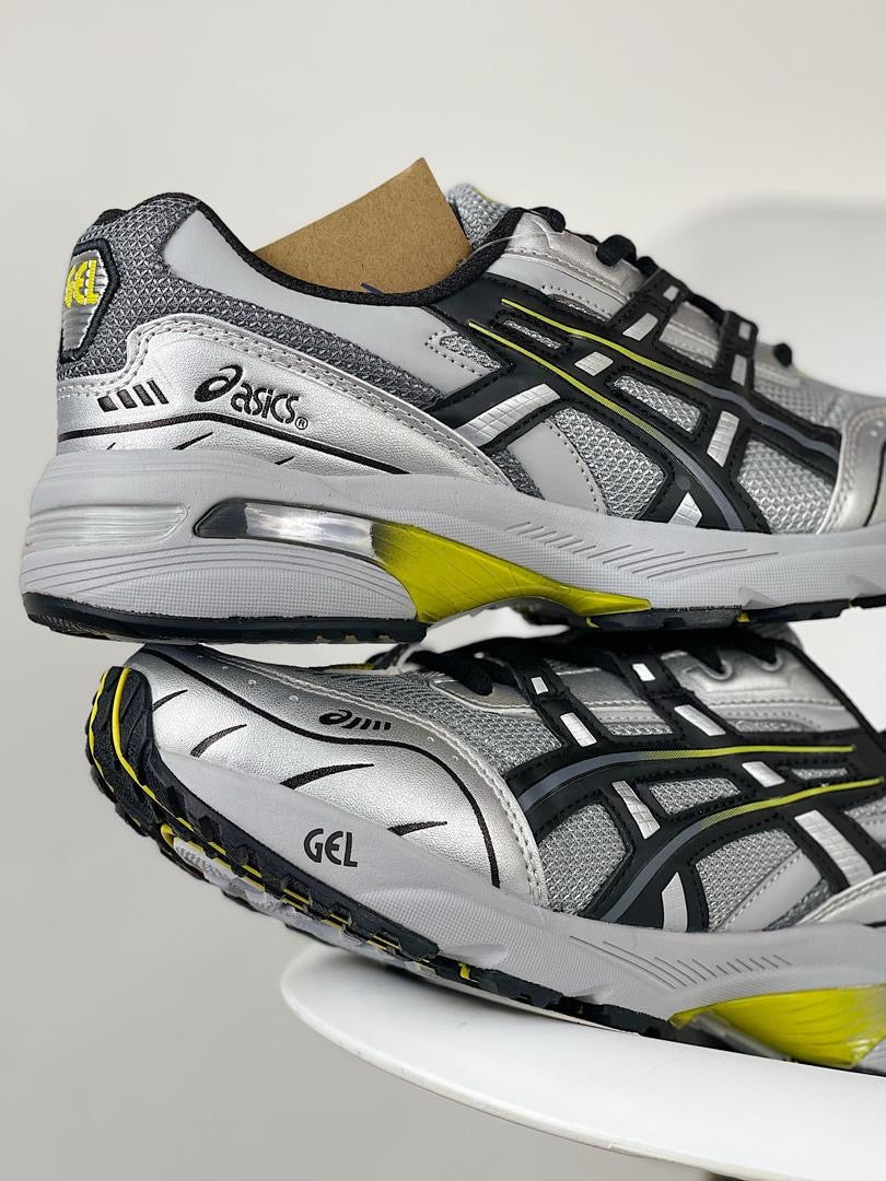 GEL-1090 Grey/ Black