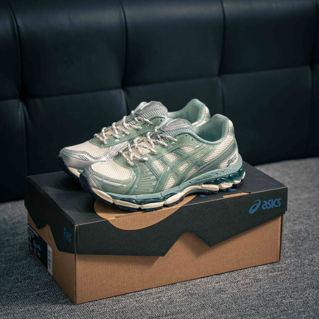 Gel 14 green