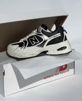 530 White Black 2025