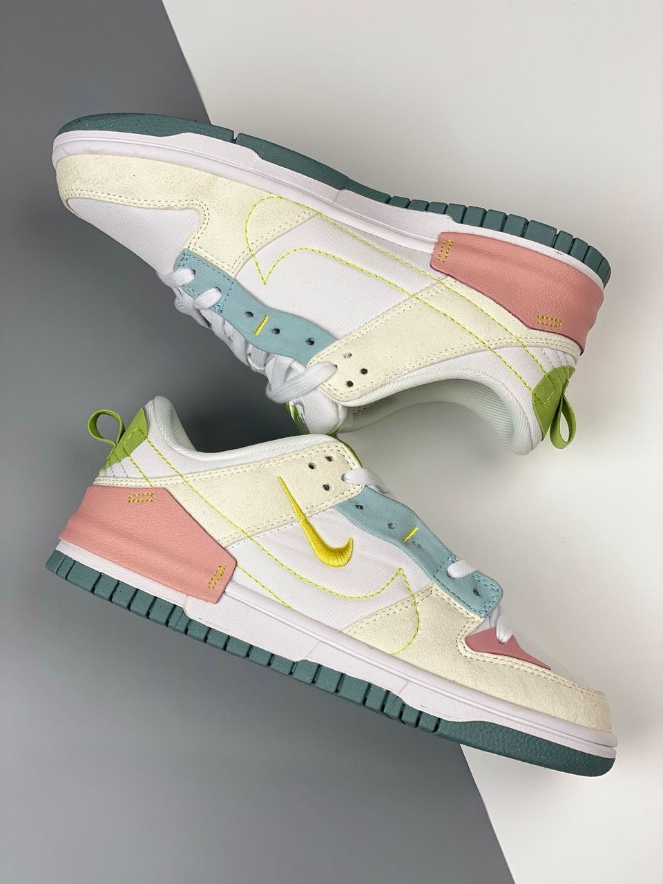 DUNK LOW DISRUPT 2 EASTER