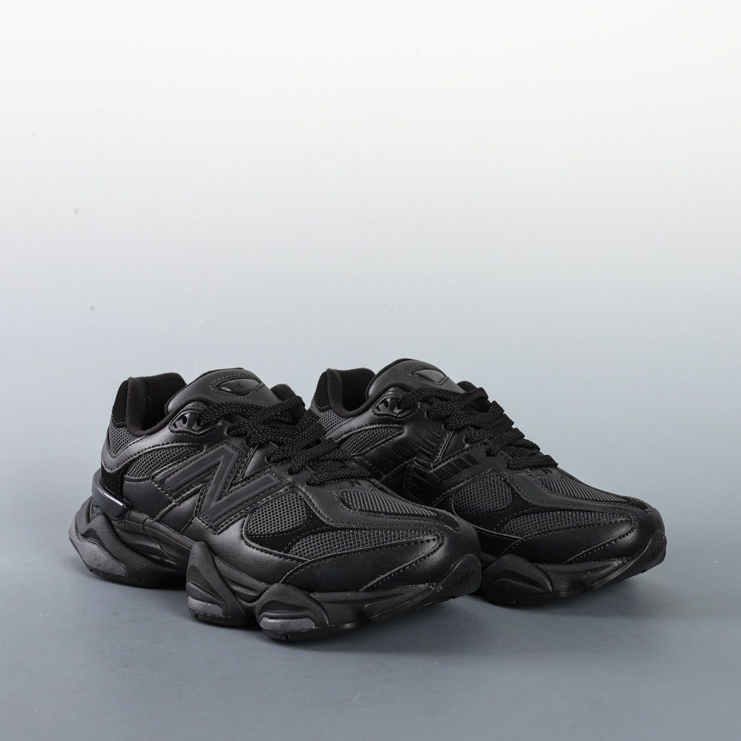 9060 Triple BLACK Leather