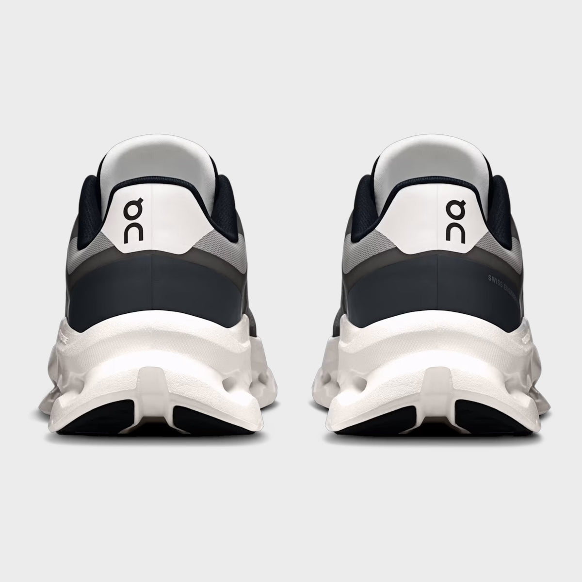 Cloudtilt Remix Black | Ivory