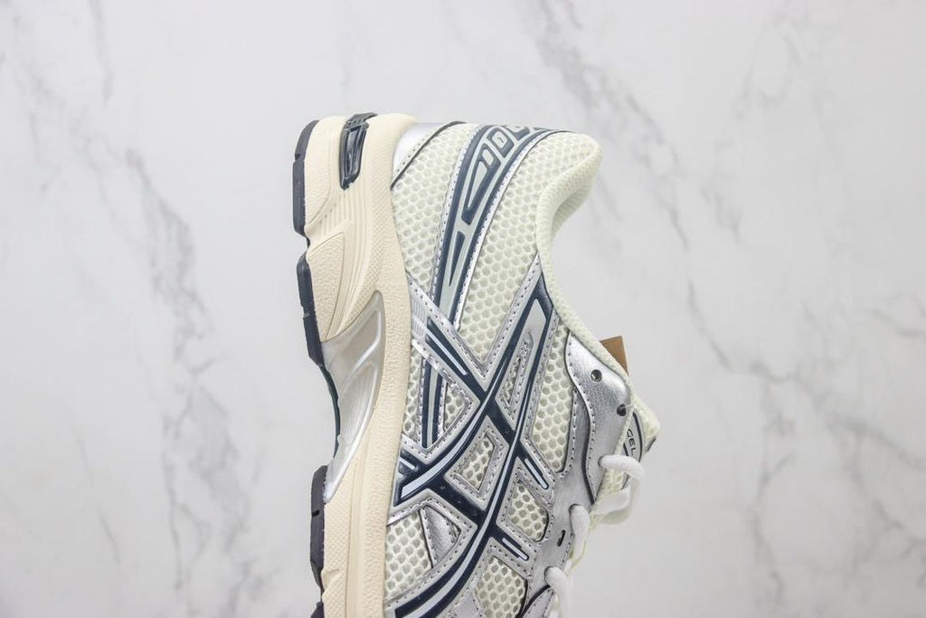Gel-1130 Cream Scarab