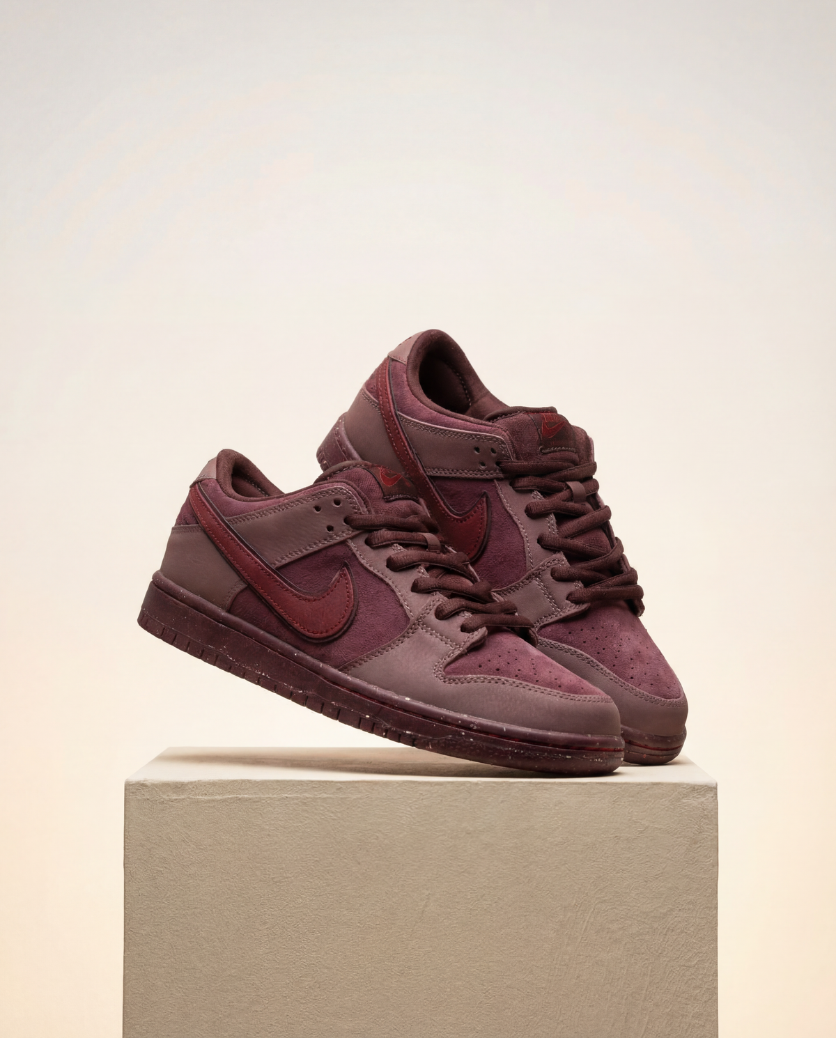 Dunk Low Bordeaux