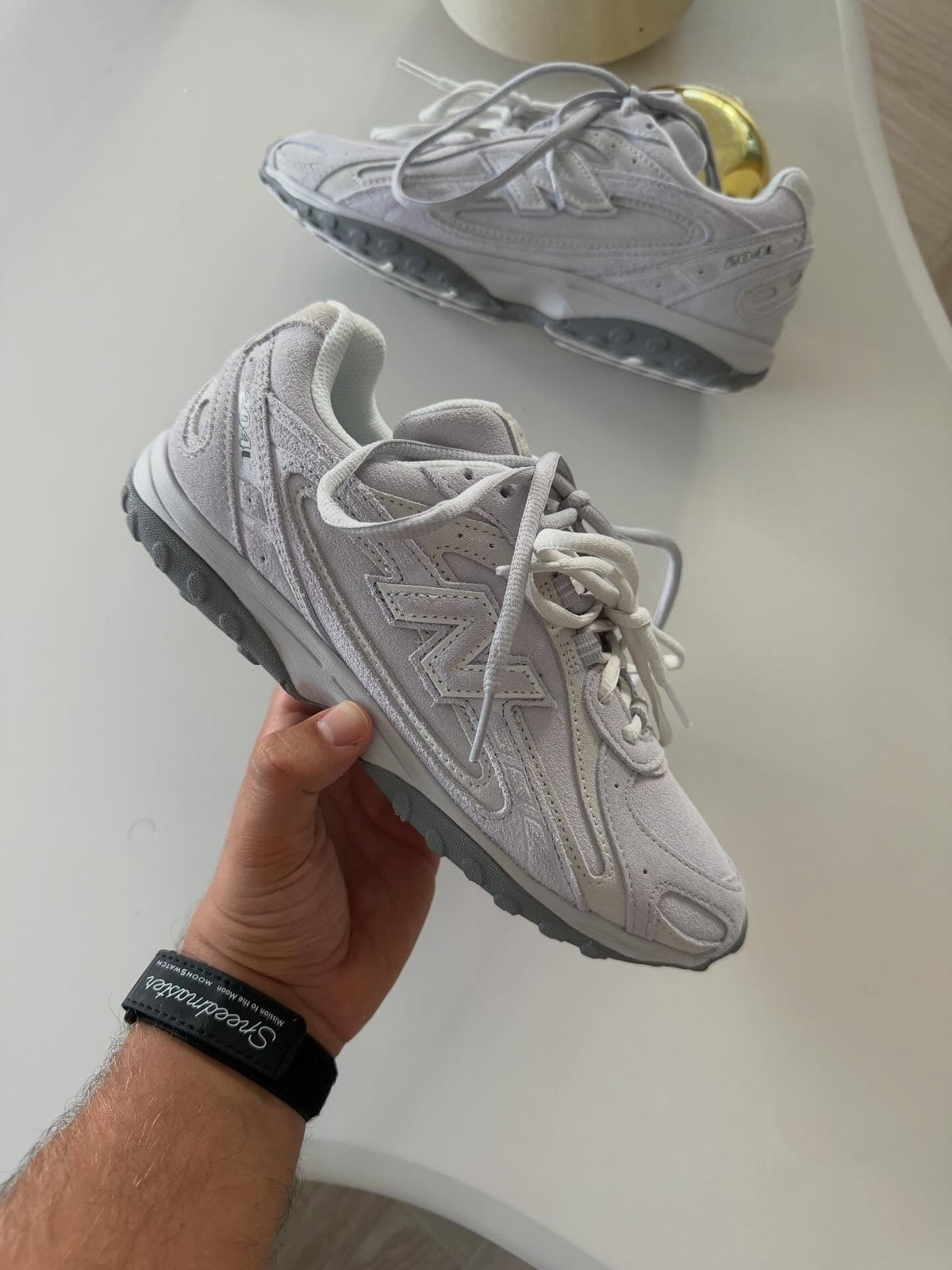 204L Grey