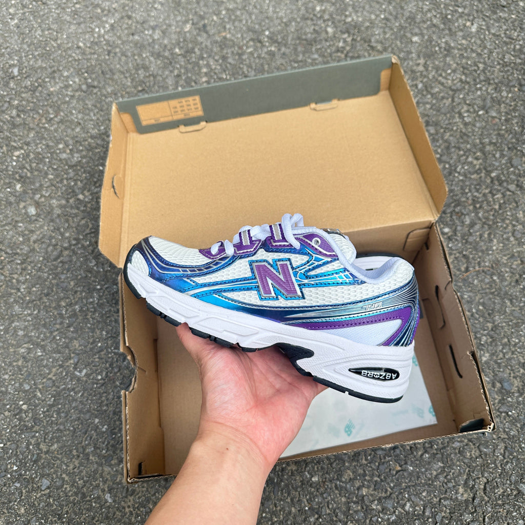 740 violet
