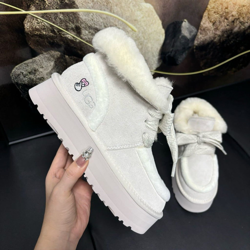 Platform Blanche