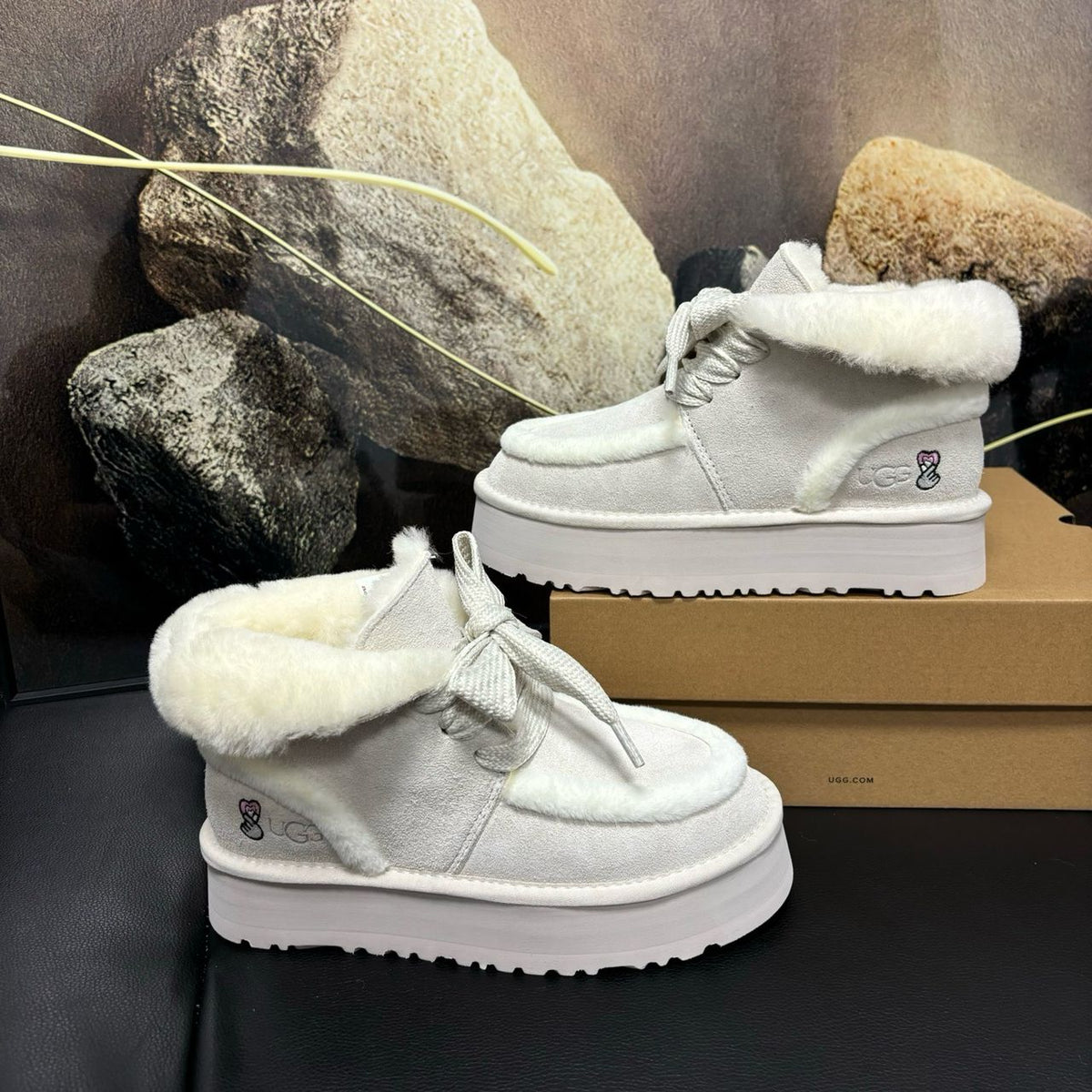 Platform Blanche