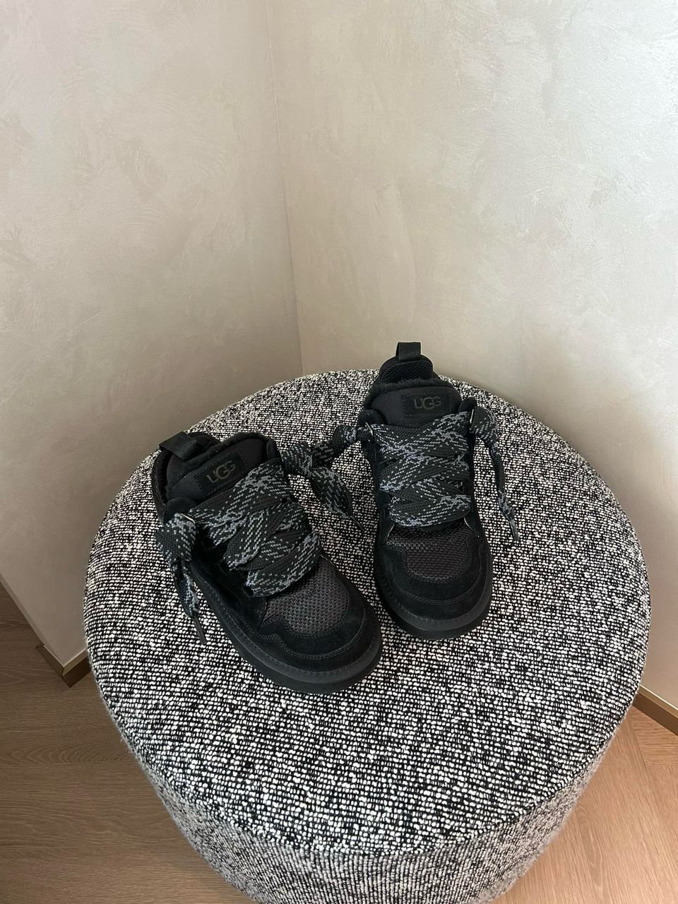 Lowmel Noir