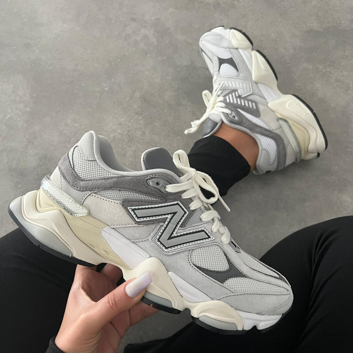 9060 Gris nuage